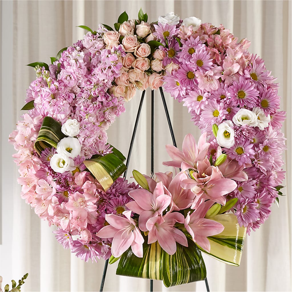 Gift of Warmth Wreath – Rainbow Floral, Lacey WA