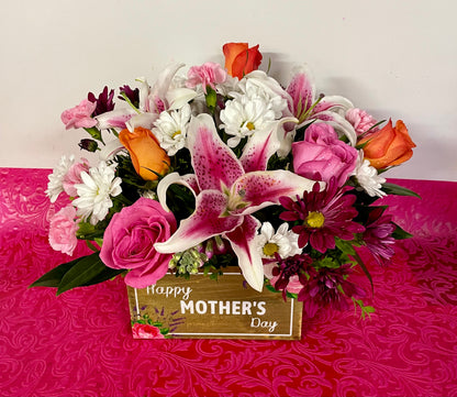 Mom's are Amazing Box Bouquet –  Rainbow Floral, Lacey WA
